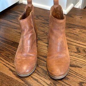 Lucky Brand Cognac Leather Chukka Boots with Side Zip
